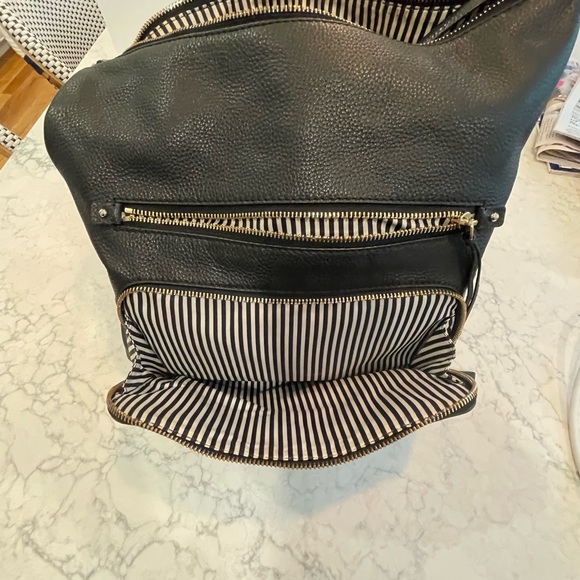 Black soft leather Kate Spade purse with original dust cover - Picture 4 of 12